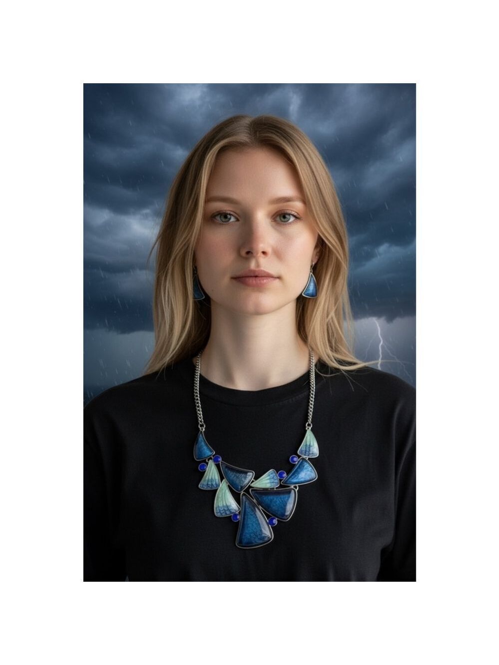 Elegant Blue and Silver Necklace and Earring Set - Picture 2 of 6